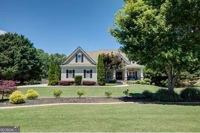 221 Chasewood Lane, Senoia, GA 30276 - Photo 2