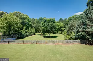 221 Chasewood Ln, Senoia, GA 30276 - Photo 6