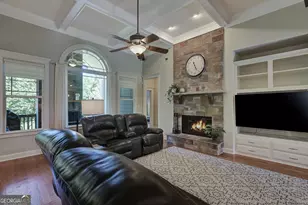 221 Chasewood Ln, Senoia, GA 30276 - Photo 20