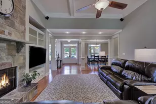 221 Chasewood Ln, Senoia, GA 30276 - Photo 24