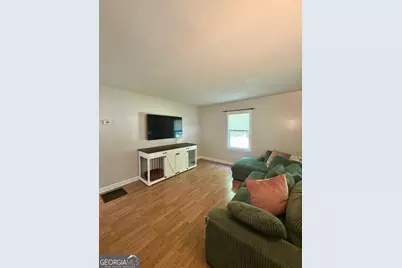 911 Henderson Ext, Athens, GA 30606 - Photo 6