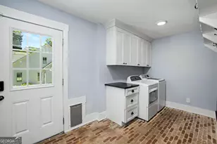 460 Pylant St, Senoia, GA 30276 - Photo 16