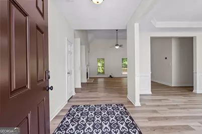 394 Brandish Drive, Newnan, GA 30263 - Photo 2
