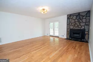 598 Beavers Rd, Grantville, GA 30220 - Photo 4
