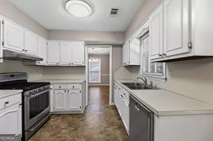 6554 Lemans Ln, Columbus, GA 31909 - Photo 16