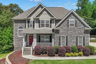 39 Hawthorne Pl, Sharpsburg, GA 30277 - Photo 4