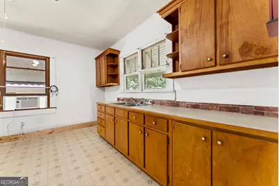 76 Park Street, Commerce, GA 30529 - Photo 14