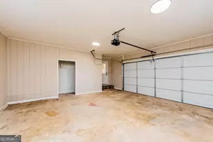 121 Eastlake Dr, Warner Robins, GA 31093 - Photo 18