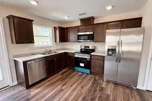 103 Continental St, Glennville, GA 30427 - Photo 14
