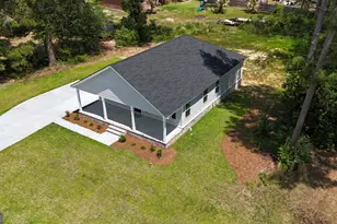 103 Continental St, Glennville, GA 30427 - Photo 8