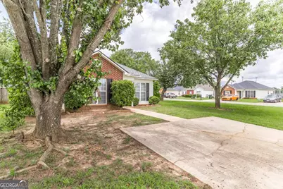 115 Lauren Way, Warner Robins, GA 31093 - Photo 2