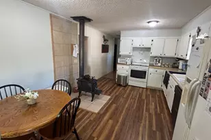 903 Village Rd, Hiawassee, GA 30546 - Photo 8