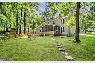 4635 Walden Trace, Peachtree Corners, GA 30092 - Photo 16