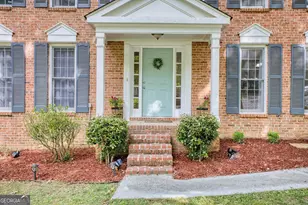 4635 Walden Trce, Peachtree Corners, GA 30092 - Photo 4