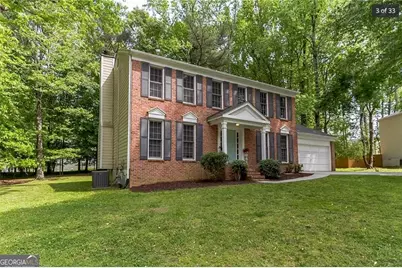 4635 Walden Trace, Peachtree Corners, GA 30092 - Photo 2