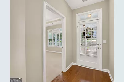39 Medallion Park, Newnan, GA 30265 - Photo 6