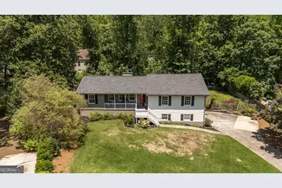 2795 Bentwood Drive, Marietta, GA 30062 - Photo 4