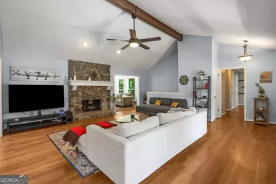 2795 Bentwood Drive, Marietta, GA 30062 - Photo 6