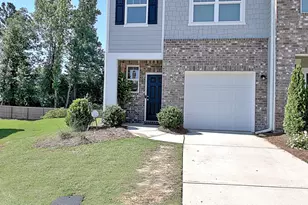 563 Magnolia Cir, Palmetto, GA 30268 - Photo 1
