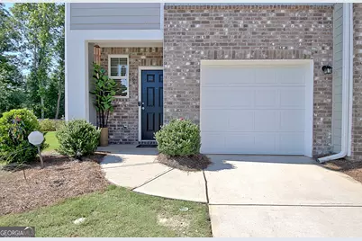 563 Magnolia Circle, Palmetto, GA 30268 - Photo 2