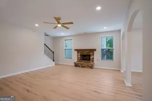 190 Thrushwood Dr, Fayetteville, GA 30215 - Photo 14