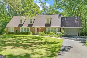 400 Harris St, Toccoa, GA 30577 - Photo 1
