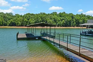 112 Northlake Dr, Hartwell, GA 30643 - Photo 10