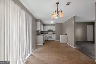2542 Anthony Dejuan Pkwy, Hephzibah, GA 30815 - Photo 10