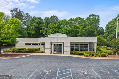440 Hillcrest Drive, Commerce, GA 30529 - Photo 1