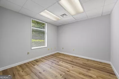 440 Hillcrest Drive, Commerce, GA 30529 - Photo 12