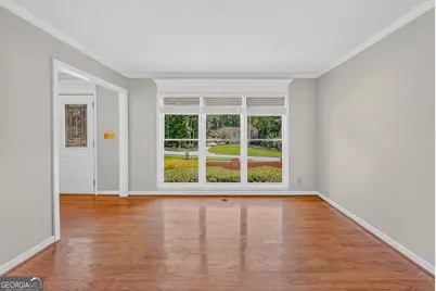 312 Ashford Circle, Lagrange, GA 30240 - Photo 6