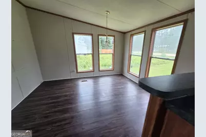 147 Barn Road Circle, Jesup, GA 31545 - Photo 6