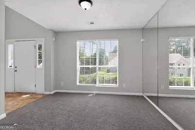 1121 Huntington Place Circle, Lithonia, GA 30058 - Photo 8