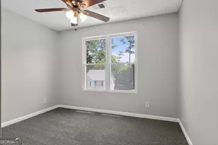 1121 Huntington Pl Cir, Lithonia, GA 30058 - Photo 14