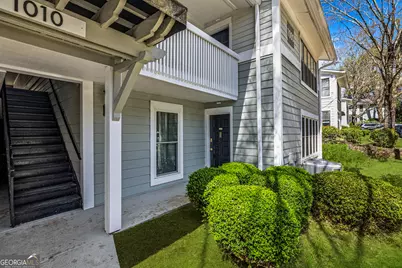 1003 Summit North Drive NE, Atlanta, GA 30324 - Photo 2