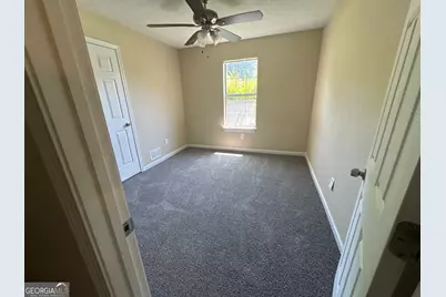 3235 Hunters Crossing Point, Lithonia, GA 30038 - Photo 8
