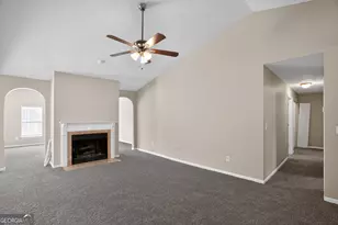 3235 Hunters Crossing Point, Lithonia, GA 30038 - Photo 12