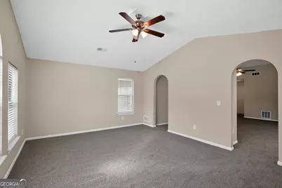 3235 Hunters Crossing Point, Lithonia, GA 30038 - Photo 16
