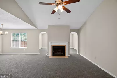 3235 Hunters Crossing Point, Lithonia, GA 30038 - Photo 14