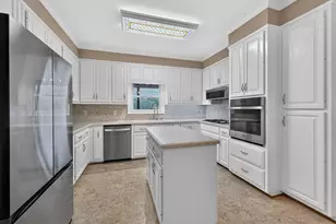 130 Beechvalley Dr, Sharpsburg, GA 30277 - Photo 12