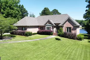 130 Beechvalley Dr, Sharpsburg, GA 30277 - Photo 1