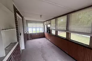 211 Gordon St, Thomson, GA 30824 - Photo 8