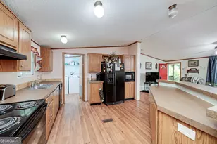 450 Lakeshore Dr, Jackson, GA 30233 - Photo 16