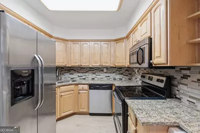 2870 Pharr Court South NW #2506, Atlanta, GA 30305 - Photo 22