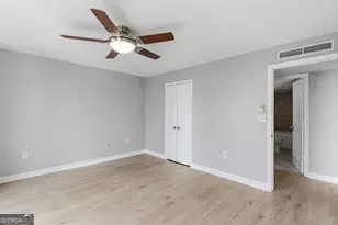 2870 Pharr Ct South NW, Atlanta, GA 30305 - Photo 28
