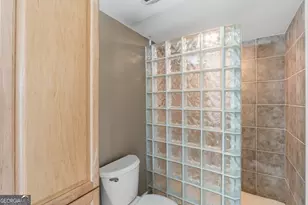 2870 Pharr Ct South NW, Atlanta, GA 30305 - Photo 38