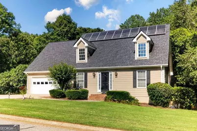 354 E Creek Bend, Athens, GA 30605 - Photo 2