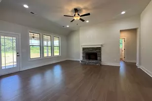 1107 Sage Dr, Griffin, GA 30224 - Photo 2