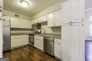1701 Ivy Glenn Rd, Decatur, GA 30032 - Photo 8