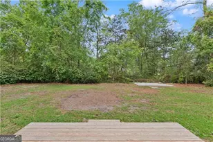 147 Greenwood St, Jesup, GA 31545 - Photo 20